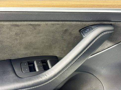 Used 2022 Tesla Model 3 Standard Range image 20