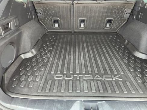 Used 2025 Subaru Outback Limited XT AWD/4WD image 34