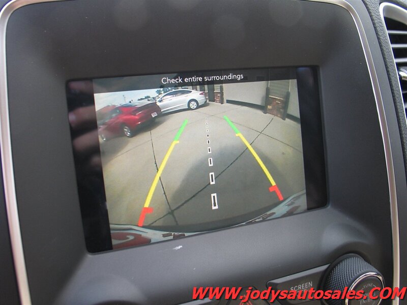 Used 2019 Dodge Durango SXT AWD/4WD image 17