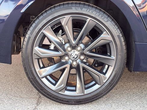 Certified 2024 Toyota Corolla SE image 7