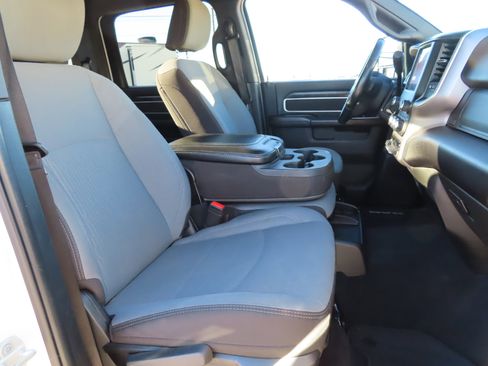 Used 2024 RAM 3500 Big Horn image 15