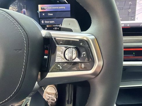 Certified 2025 BMW 760i xDrive AWD/4WD image 29
