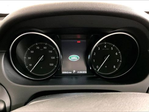 Used 2018 Land Rover Discovery Sport HSE image 20