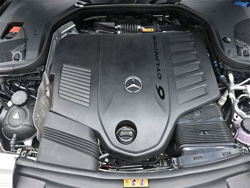 Used 2023 Mercedes-Benz E 450 4MATIC Cabriolet image 32