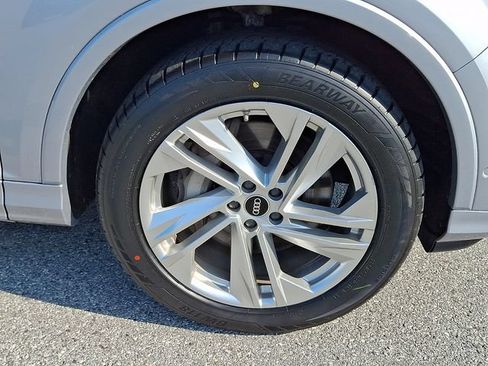 Used 2022 Audi Q7 3.0T Premium Plus AWD/4WD image 8