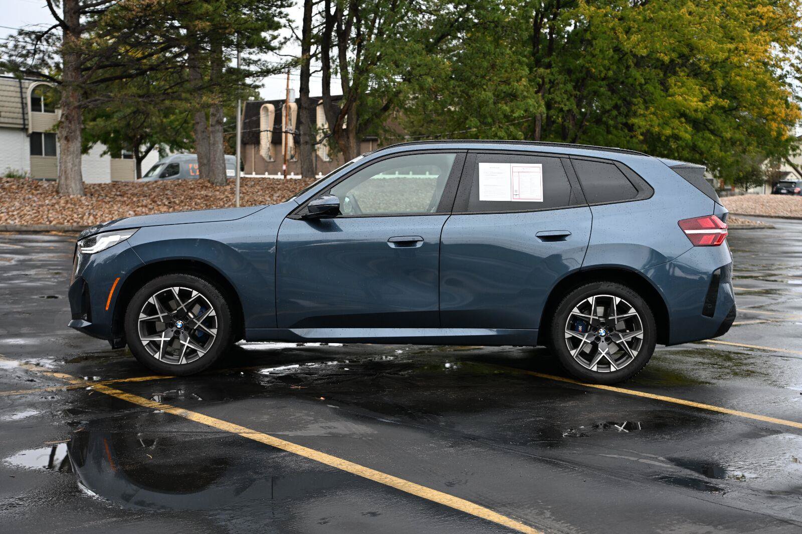 Used 2026 BMW X3 xDrive30i w/ Premium Package AWD/4WD image 2