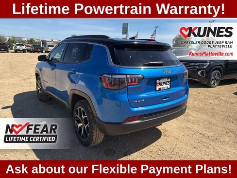 Used 2025 Jeep Compass Limited AWD/4WD image 7