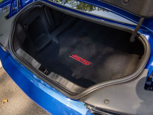 Used 2023 Chevrolet Camaro SS RWD image 54