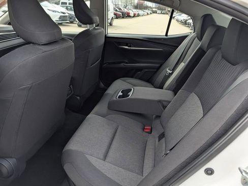 Used 2025 Toyota Camry LE image 27