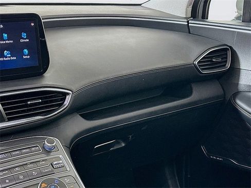 Used 2022 Hyundai Santa Fe Limited image 26