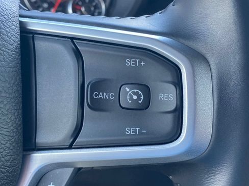 Used 2021 RAM 1500 Big Horn AWD/4WD image 28