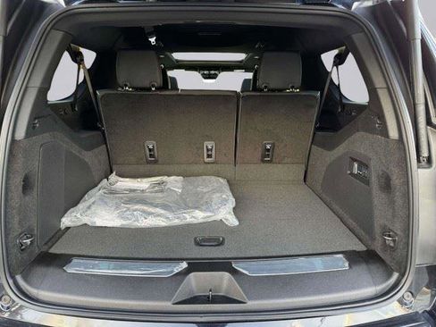 Used 2025 Cadillac Escalade ESV Sport w/ Touring Package AWD/4WD image 55