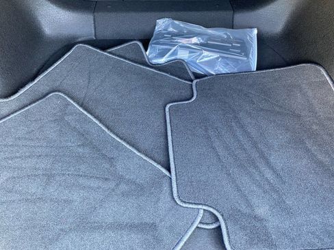 Certified 2025 Honda Accord EX-L image 18