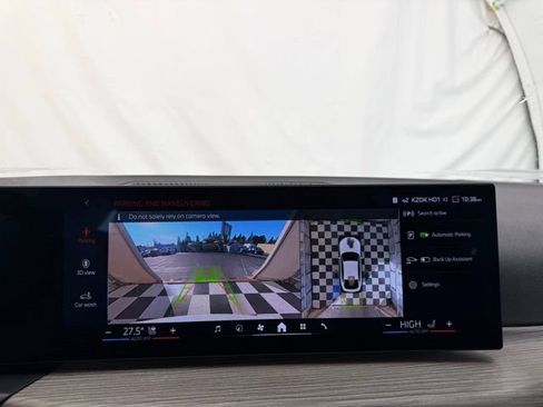 Used 2025 BMW i4 xDrive40i w/ Parking Assistance Package image 34