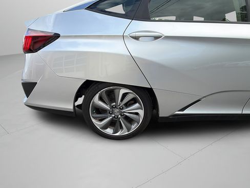 Used 2020 Honda Clarity Plug-In Hybrid image 29