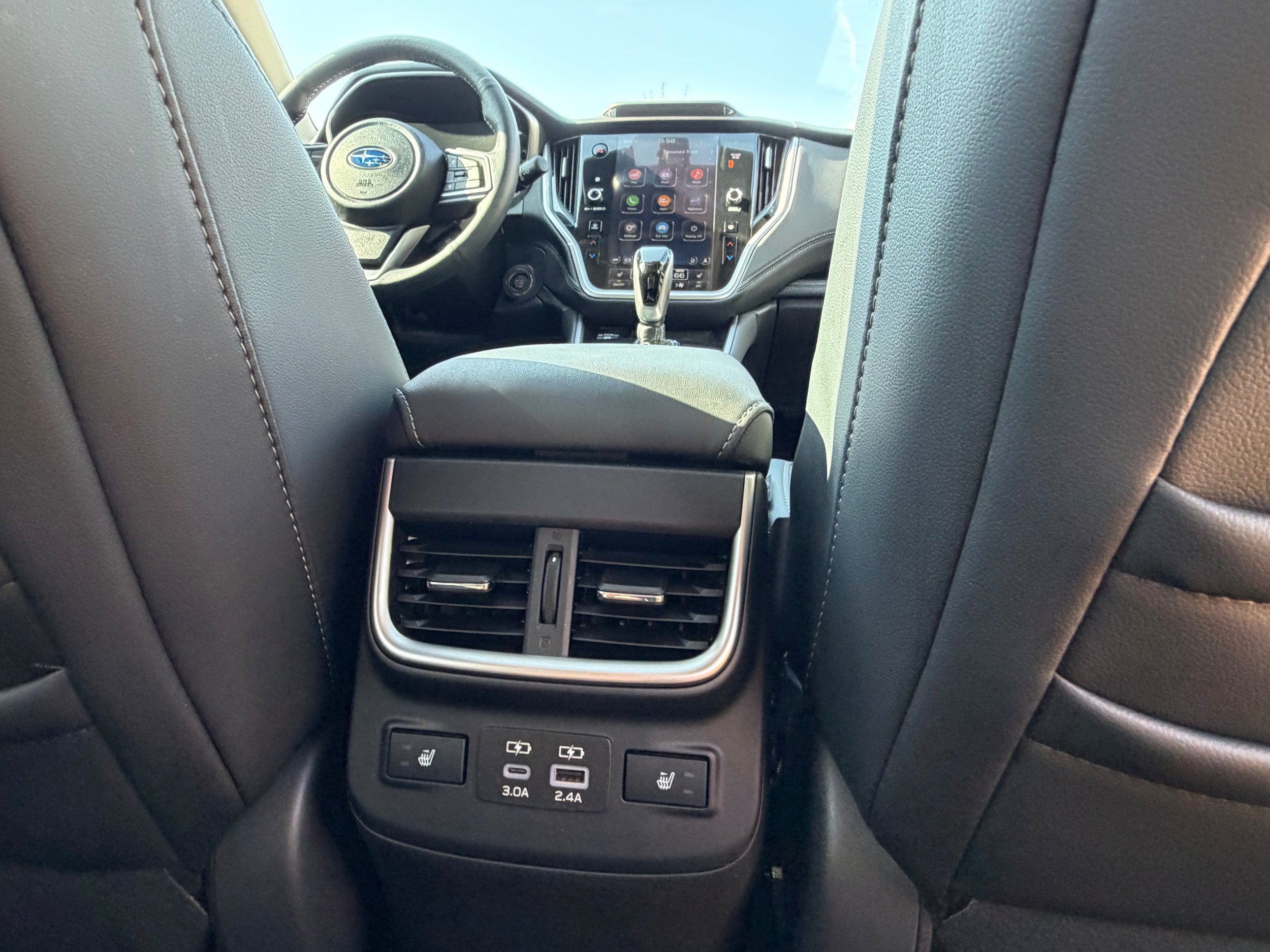 Used 2025 Subaru Outback Limited AWD/4WD image 14