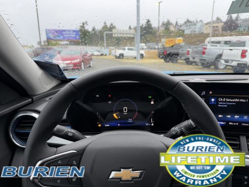 New 2026 Chevrolet Trax LT w/ Driver Confidence Package image 12