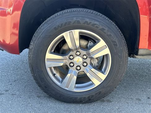 Used 2016 Chevrolet Colorado LT w/ Luxury Package, Chrome image 14