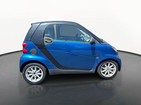 Used 2008 smart fortwo pure RWD image 2