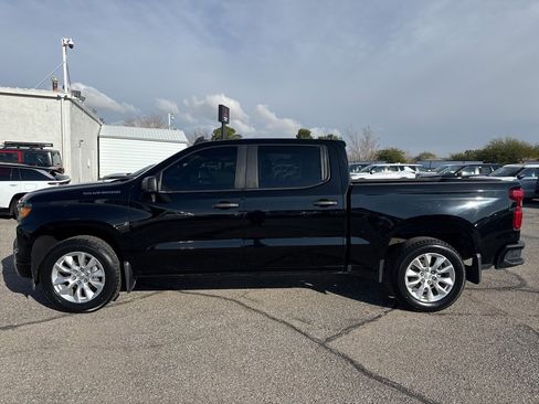Used 2023 Chevrolet Silverado 1500 Custom image 4