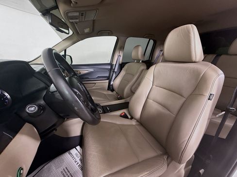Used 2017 Honda Ridgeline RTL-T image 26