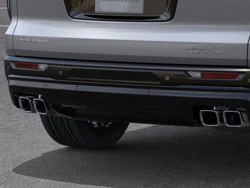 New 2026 Chevrolet Traverse High Country w/ LPO, Floor Liner Package FWD image 14