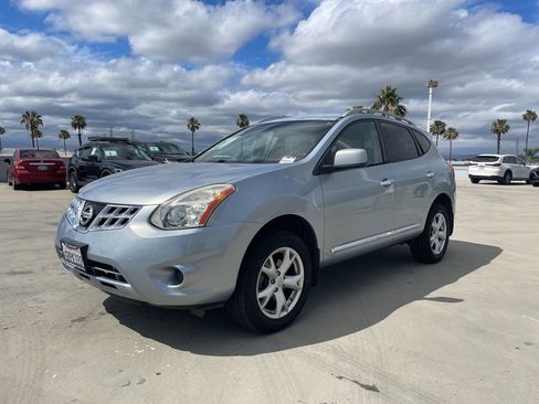 Used 2011 Nissan Rogue SV FWD image 5