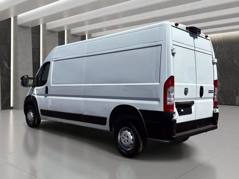 Used 2023 RAM ProMaster 2500 FWD image 4