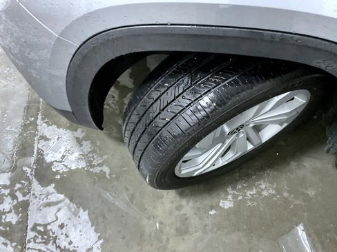 Used 2022 Volkswagen Atlas SE image 25