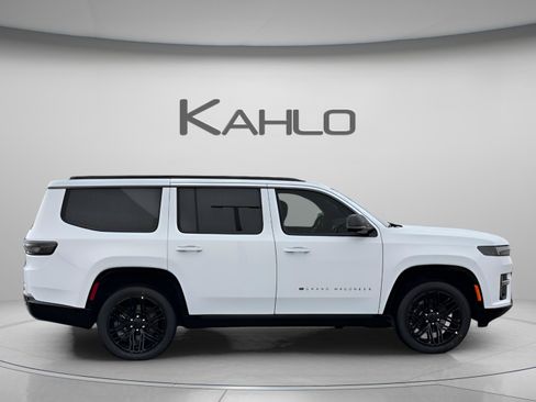 New 2026 Jeep Grand Wagoneer Limited AWD/4WD image 6