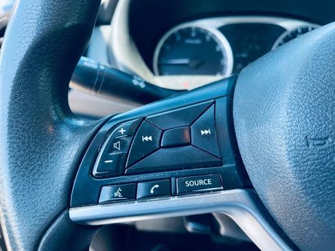Used 2021 Nissan Kicks S FWD image 15