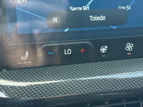 Used 2024 Ford Escape ST-Line w/ Tech Pack #1 AWD/4WD image 34