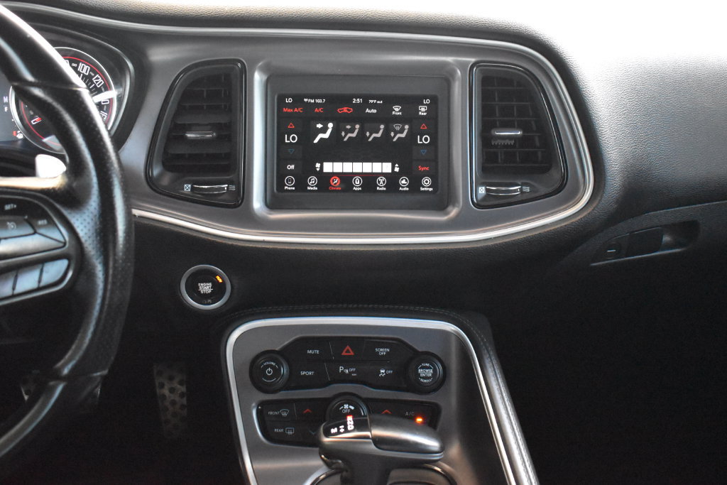 Used 2019 Dodge Challenger R/T RWD image 16