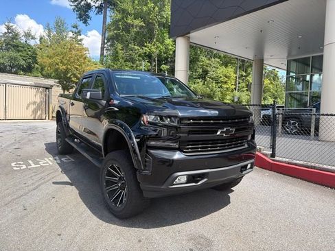 Used 2020 Chevrolet Silverado 1500 RST AWD/4WD image 2