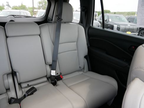 Used 2023 Honda Passport EX-L image 14