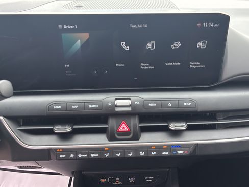 Used 2025 Kia K4 FWD image 29