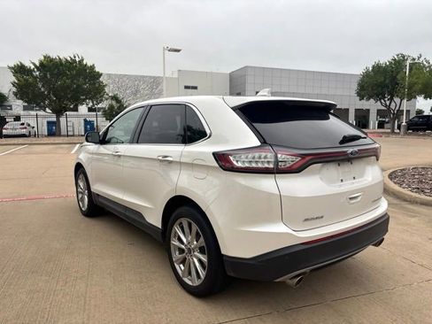 Used 2018 Ford Edge Titanium w/ Equipment Group 301A FWD image 7