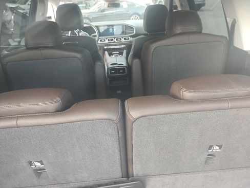 Used 2020 Mercedes-Benz GLS 450 4MATIC image 11