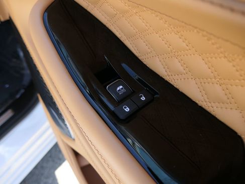 Used 2025 Jeep Grand Cherokee Summit w/ Adv Protech Group IV AWD/4WD image 25