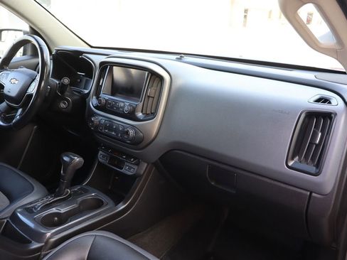 Used 2018 Chevrolet Colorado Z71 image 17