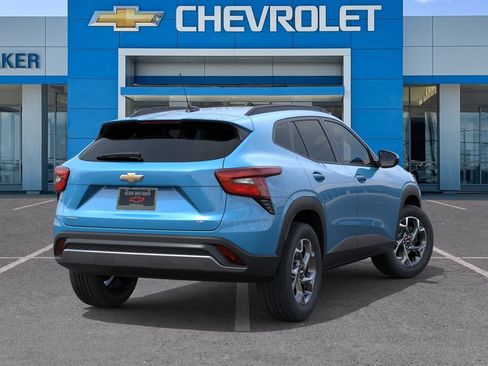 New 2026 Chevrolet Trax LT FWD image 4