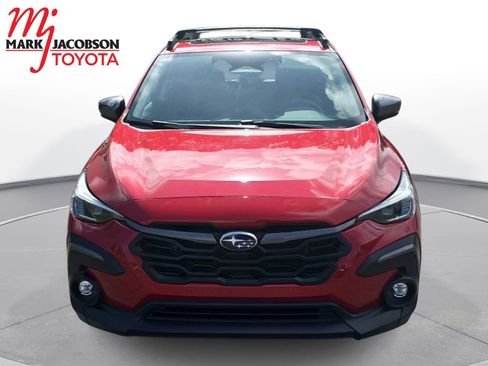 Used 2024 Subaru Crosstrek 2.5i Limited w/ Popular Package #4A AWD/4WD image 2