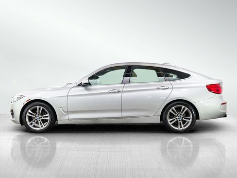 Used 2018 BMW 330i Gran Turismo xDrive AWD/4WD image 2