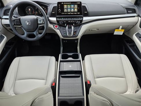 New 2026 Honda Odyssey EX-L image 11