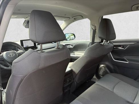 Certified 2025 Toyota RAV4 XLE FWD image 17