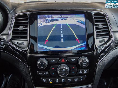 Used 2019 Jeep Grand Cherokee High Altitude image 18