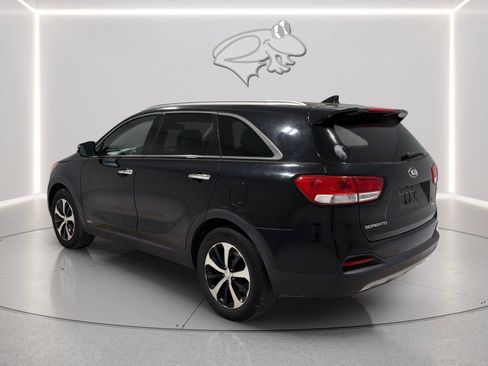 Used 2017 Kia Sorento EX AWD/4WD image 3