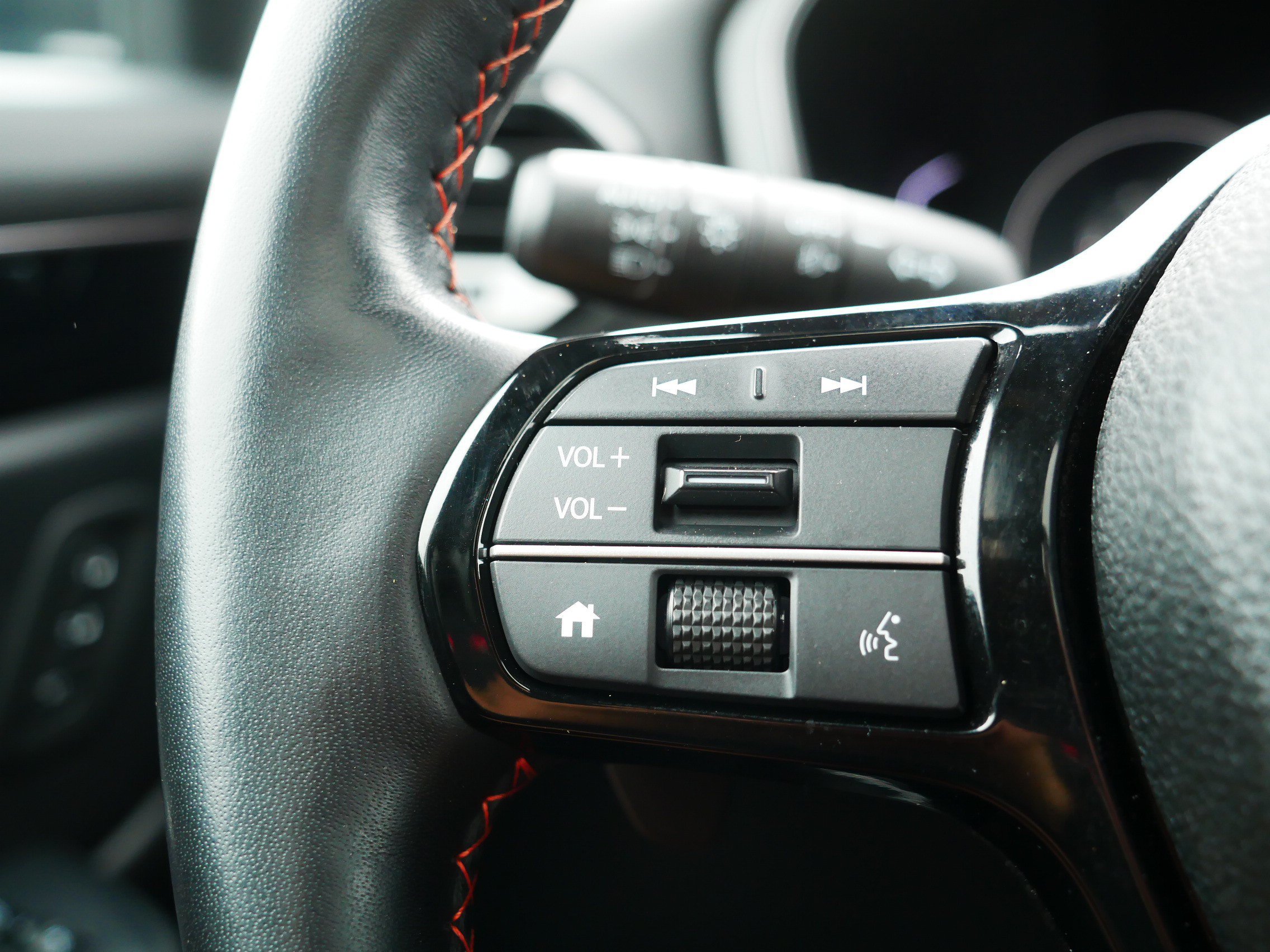 Used 2025 Honda Pilot TrailSport image 25
