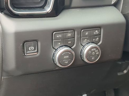 New 2026 GMC Sierra 2500 Denali Ultimate image 25