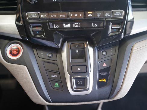 Used 2018 Honda Odyssey EX-L image 22